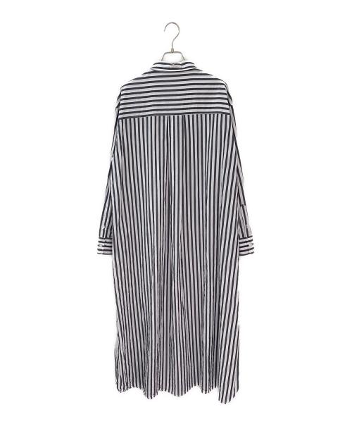 L'appartement（アパルトモン）L'appartement (アパルトモン) FABRICA STRIPE SHIRT ONEPIECE ホワイト×グレー サイズ:Freeの古着・服飾アイテム