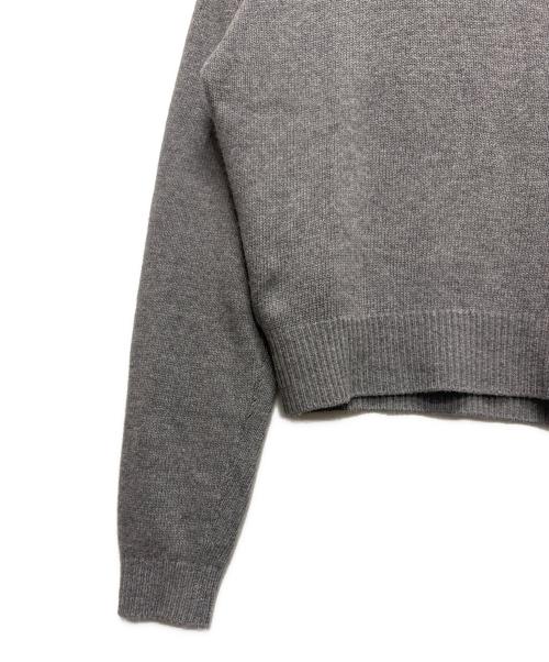 PRADA（プラダ）PRADA (プラダ) カシミヤ混ニット P24M1T S212 10DA グレー SIZE 44 グレー サイズ:44の古着・服飾アイテム