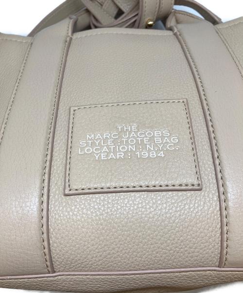 MARC JACOBS（マークジェイコブス）MARC JACOBS (マークジェイコブス) 2WAYバッグ ベージュの古着・服飾アイテム
