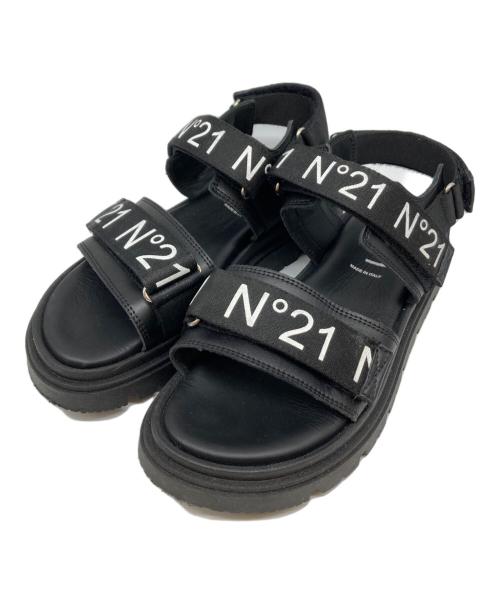 N°21（ヌメロヴェントゥーノ）N°21 (ヌメロヴェントゥーノ) サンダル ブラック サイズ:SIZE 37の古着・服飾アイテム