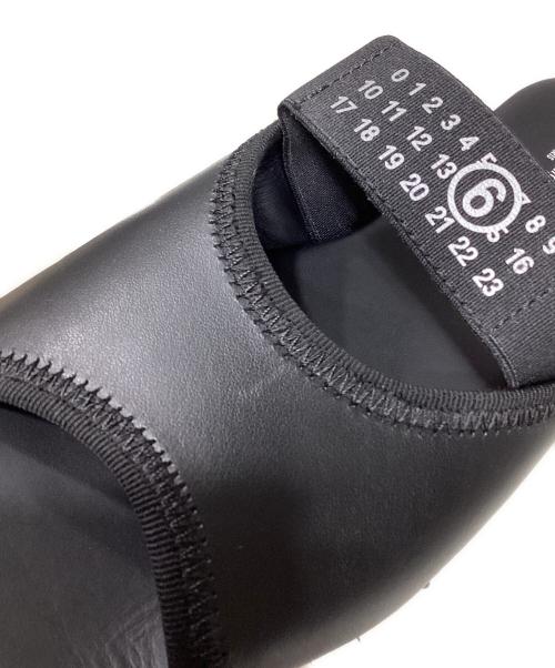 MM6 Maison Margiela（エムエムシックスメゾンマルジェラ）MM6 Maison Margiela (エムエムシックスメゾンマルジェラ) ミュール ブラック サイズ:37の古着・服飾アイテム