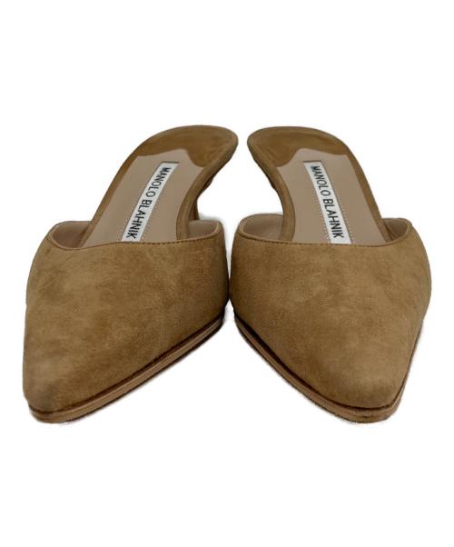 Manolo Blahnik（マノロブラニク）Manolo Blahnik (マノロブラニク) CAROLYEN MULE ベージュ サイズ:35の古着・服飾アイテム