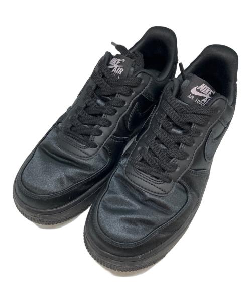 NIKE（ナイキ）NIKE (ナイキ) スニーカー ブラック サイズ:23.5cmの古着・服飾アイテム