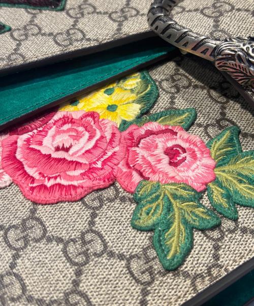 GUCCI（グッチ）GUCCI (グッチ) Dionysus Shoulder Bag GG Supreme Modern Medium / ディオニュソス フローラルバッグ ベージュ/グリーン サイズ:Medium/ミディアムの古着・服飾アイテム