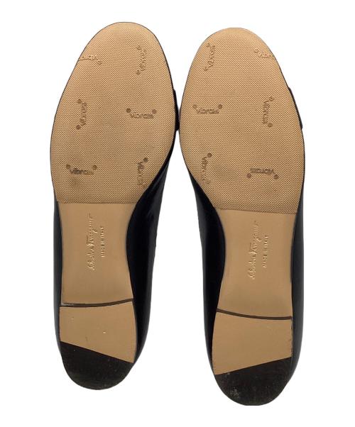 Salvatore Ferragamo（サルヴァトーレ フェラガモ）Salvatore Ferragamo (サルヴァトーレ フェラガモ) ローファー ブラック サイズ:5 1/2の古着・服飾アイテム