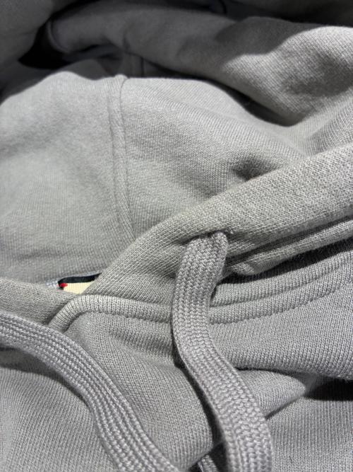 GUCCI（グッチ）GUCCI (グッチ) コットンジャージーフーデッドスウェットシャツ/596230 グレー サイズ:Lの古着・服飾アイテム