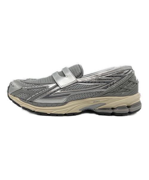 NEW BALANCE（ニューバランス）NEW BALANCE (ニューバランス) スニーカー シルバー×ホワイト サイズ:US10.5の古着・服飾アイテム