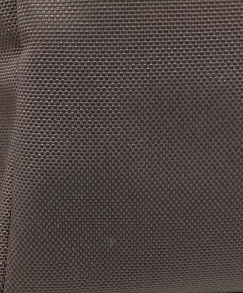 Herve Chapelier（エルベシャプリエ）Herve Chapelier (エルベシャプリエ) ナイロン舟型ショルダーバッグXS モカの古着・服飾アイテム