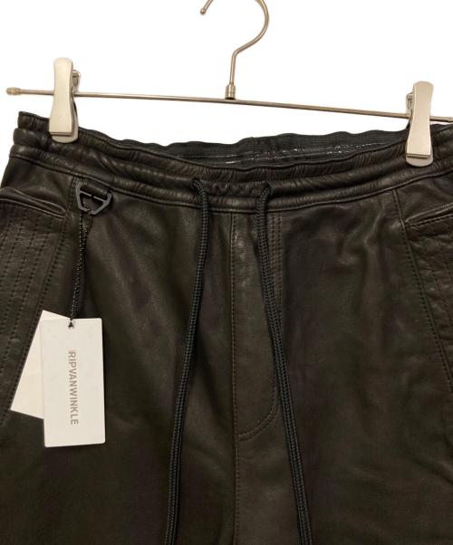 ripvanwinkle（リップヴァンウィンクル）ripvanwinkle (リップヴァンウィンクル) MOTORCYCLE LEATHER PANTS ブラック サイズ:S 未使用品の古着・服飾アイテム