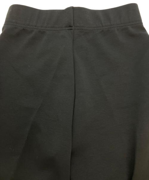 UNITED ARROWS（ユナイテッドアローズ）UNITED ARROWS (ユナイテッドアローズ) カプリパンツ ブラック サイズ:SIZE Sの古着・服飾アイテム