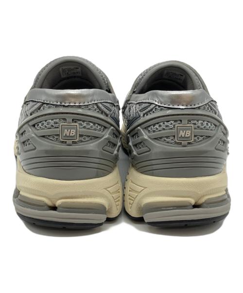 NEW BALANCE（ニューバランス）NEW BALANCE (ニューバランス) スニーカー シルバー サイズ:25.5の古着・服飾アイテム