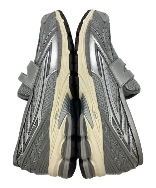 NEW BALANCE（ニューバランス）NEW BALANCE (ニューバランス) スニーカー シルバー サイズ:25.5の古着・服飾アイテム