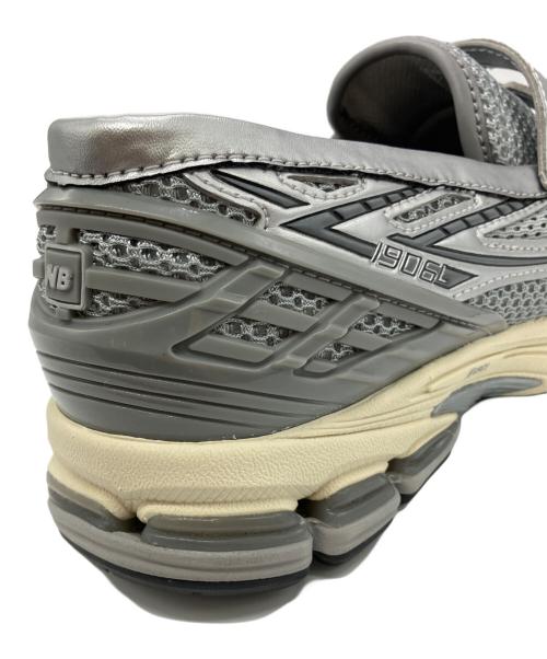 NEW BALANCE（ニューバランス）NEW BALANCE (ニューバランス) スニーカー シルバー サイズ:25.5の古着・服飾アイテム