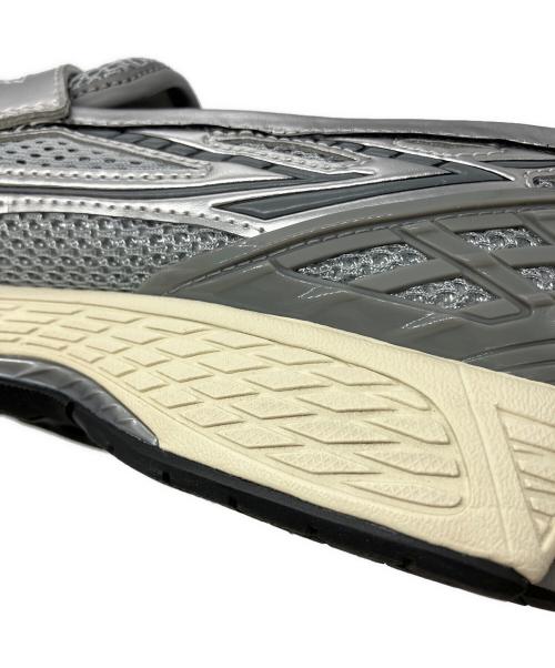 NEW BALANCE（ニューバランス）NEW BALANCE (ニューバランス) スニーカー シルバー サイズ:25.5の古着・服飾アイテム