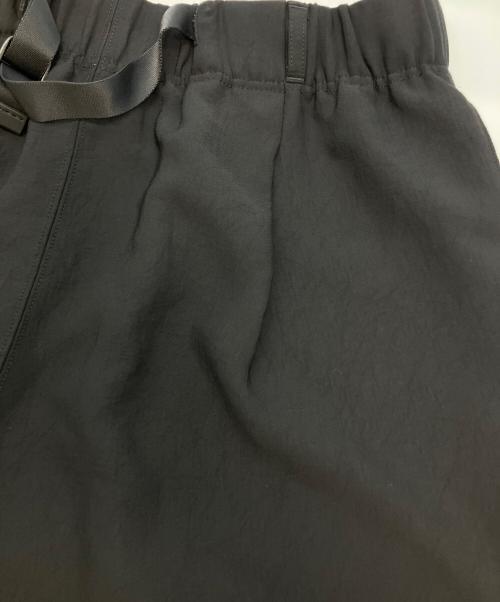 D.O UNITED ARROWS BY DAISUKE OBANA（ディーオーユナイテッドアローズバイダイスケオバナ）D.O UNITED ARROWS BY DAISUKE OBANA (ディーオーユナイテッドアローズバイダイスケオバナ) I BELT 1P SHORTS ブラック サイズ:SIZE Mの古着・服飾アイテム
