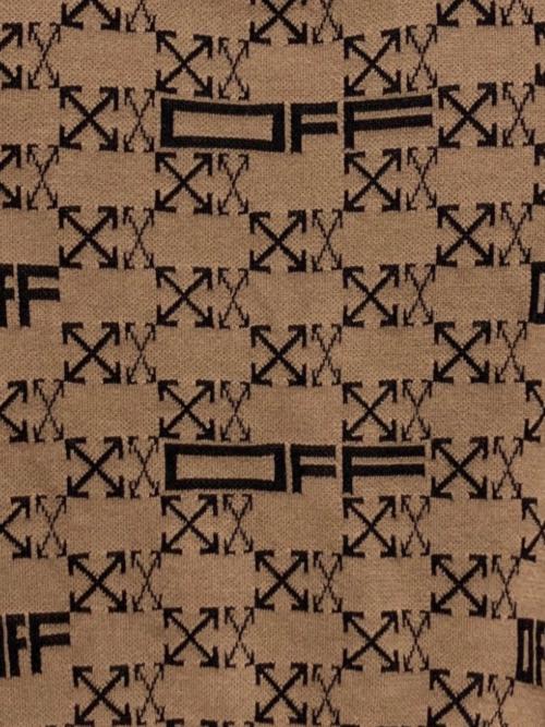 OFFWHITE（オフホワイト）OFFWHITE (オフホワイト) クロップドニット ベージュ×ピンク サイズ:40の古着・服飾アイテム