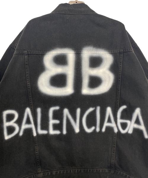 BALENCIAGA（バレンシアガ）BALENCIAGA (バレンシアガ) Spray Paint BB Logo Denim Jacket ブラック サイズ:XSの古着・服飾アイテム
