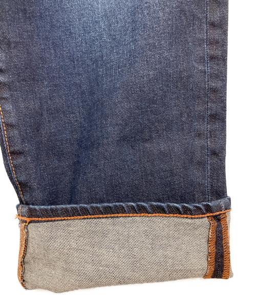 uniform experiment（ユニフォームエクスペリメント）uniform experiment (ユニフォームエクスペリメント) COLOR REPAIR DAMAGED DENIM インディゴ サイズ:2の古着・服飾アイテム