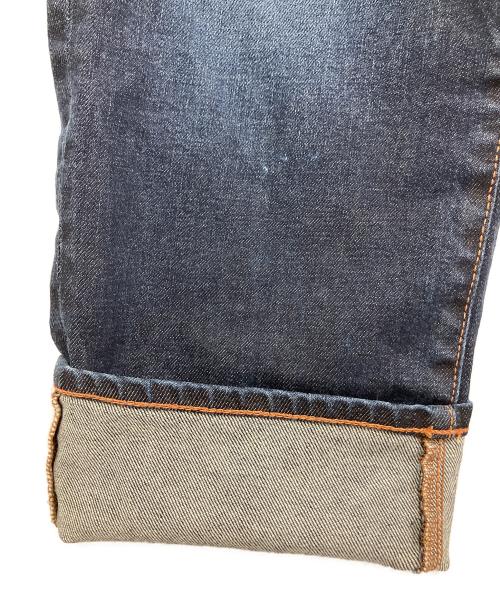 uniform experiment（ユニフォームエクスペリメント）uniform experiment (ユニフォームエクスペリメント) COLOR REPAIR DAMAGED DENIM インディゴ サイズ:2の古着・服飾アイテム