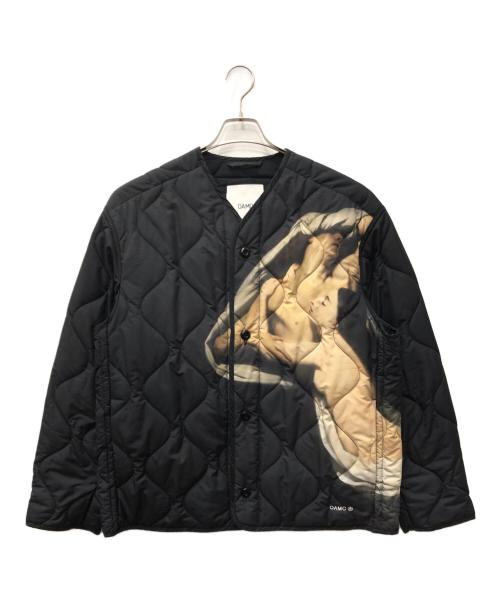 OAMC（オーエーエムシー）OAMC (オーエーエムシー) LOUVRE MUSEUM ALLEGORY キルティングジャケット ブラック サイズ:SIZE Lの古着・服飾アイテム