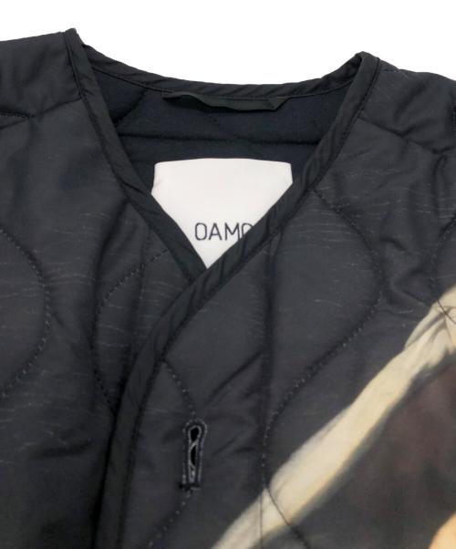 OAMC（オーエーエムシー）OAMC (オーエーエムシー) LOUVRE MUSEUM ALLEGORY キルティングジャケット ブラック サイズ:SIZE Lの古着・服飾アイテム