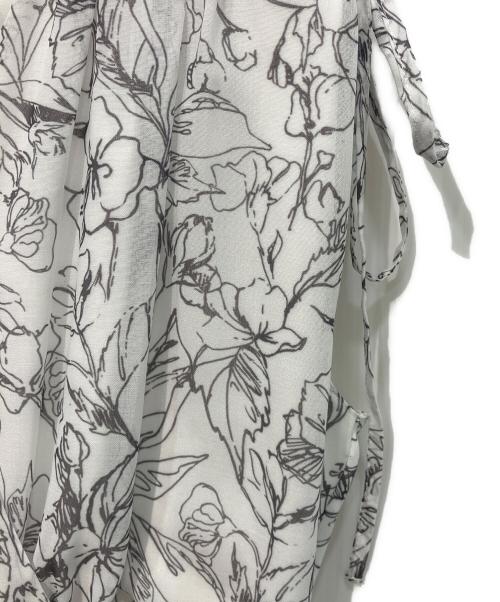 Rene（ルネ）Rene (ルネ) ノースリーブジャガードフラワーワンピース　6536340 ブラック×ラベンダー サイズ:36の古着・服飾アイテム