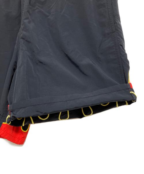 F.C.R.B.（エフシーレアルブリストル）F.C.R.B. (エフシーレアルブリストル) FIRE FLAME SHORTS ブラック×レッド サイズ:Sの古着・服飾アイテム