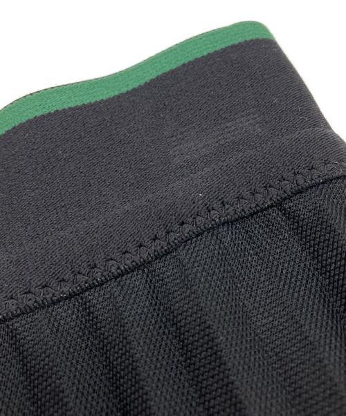 LACOSTE（ラコステ）LACOSTE (ラコステ) 配色ウエストプリーツテニススカート ブラック サイズ:SIZE Sの古着・服飾アイテム