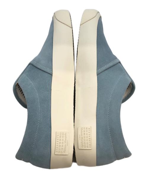 Maison Margiela（メゾンマルジェラ）Maison Margiela (メゾンマルジェラ) スリッポン ブルー×ホワイト サイズ:43の古着・服飾アイテム