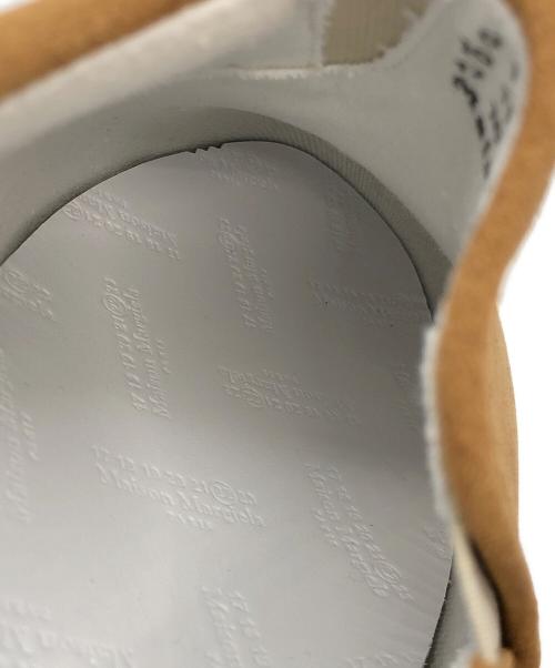 Maison Margiela（メゾンマルジェラ）Maison Margiela (メゾンマルジェラ) スリッポン ベージュ サイズ:43の古着・服飾アイテム