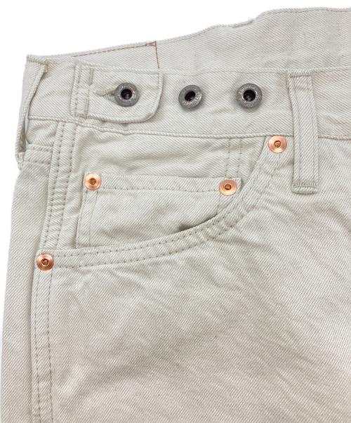 chimala（チマラ）chimala (チマラ) journal standard luxe (ジャーナルスタンダード ラックス) for luxe ADJASTABLE WIDE TAPERED アイボリー サイズ:34 未使用品の古着・服飾アイテム