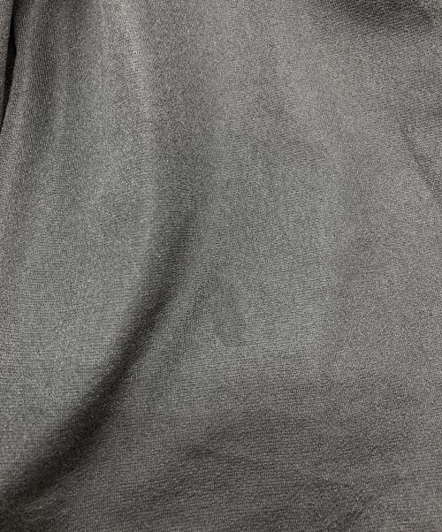 La TOTALITE（ラ ト―タリテ）La TOTALITE (ラ ト―タリテ) シアースキッパーワンピース   25SS　25040140850020 ブラック サイズ:Mの古着・服飾アイテム