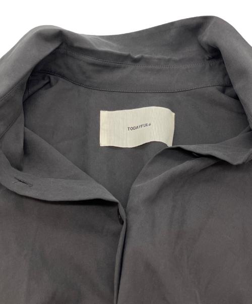 TODAYFUL（トゥデイフル）TODAYFUL (トゥデイフル) Silk100% Halfsleeve Shirts　 25AW　12520413 チャコールグレー サイズ:Freeの古着・服飾アイテム