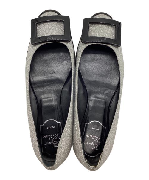 Roger Vivier（ロジェ ヴィヴィエ）Roger Vivier (ロジェ ヴィヴィエ) グリッター バレエパンプス シルバー サイズ:36.5の古着・服飾アイテム