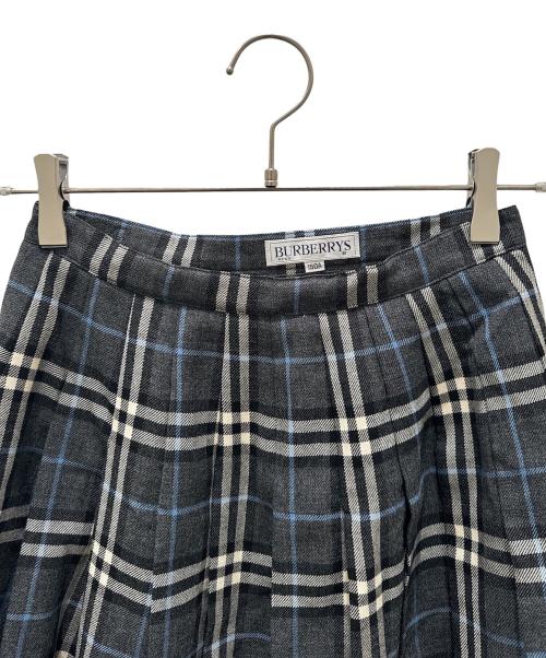 Burberry's（バーバリーズ）Burberry's (バーバリーズ) チェックスカート ブラック サイズ:150Aの古着・服飾アイテム