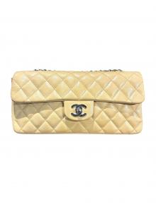 CHANEL（シャネル）の古着「チェーンショルダーバッグ」｜ベージュ