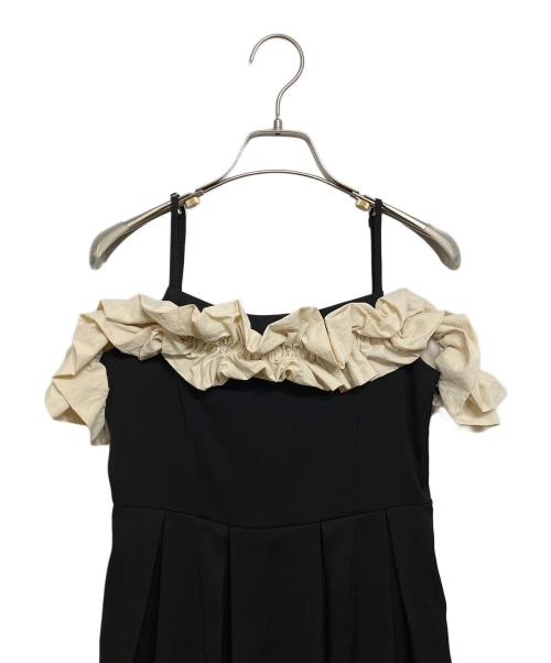 Olu.（オルドット）Olu. (オルドット) ショルダーフリルタックワンピース ブラック サイズ:1 未使用品の古着・服飾アイテム