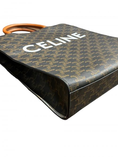 CELINE（セリーヌ）CELINE (セリーヌ) スモールバーティカルカバ タンの古着・服飾アイテム