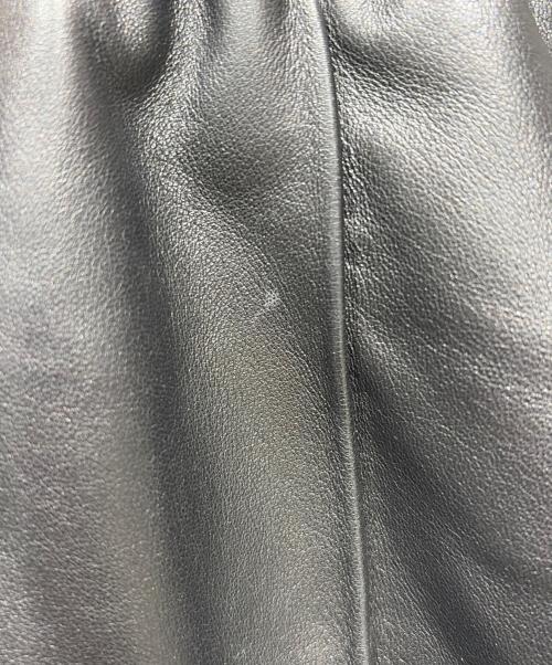 CELINE（セリーヌ）CELINE (セリーヌ) Lambskin Pants/ラムスキンパンツ/RP0BV282D.38NO ブラック サイズ:38の古着・服飾アイテム
