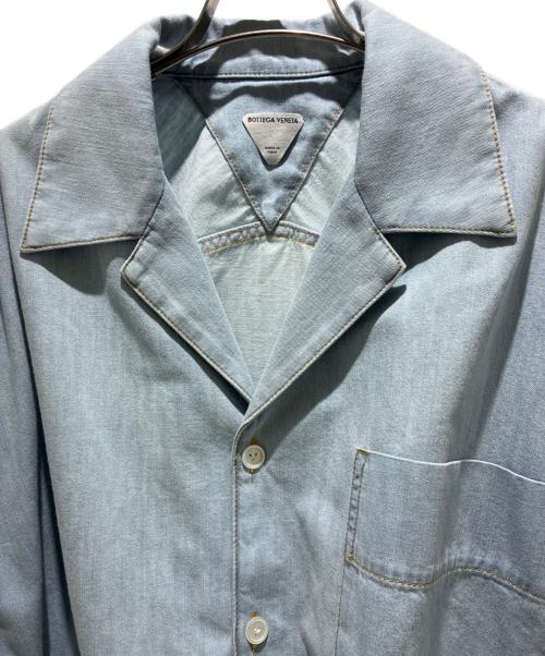 BOTTEGA VENETA（ボッテガベネタ）BOTTEGA VENETA (ボッテガベネタ) ライト ブリーチショートデニムシャツ ライトブルー サイズ:36の古着・服飾アイテム