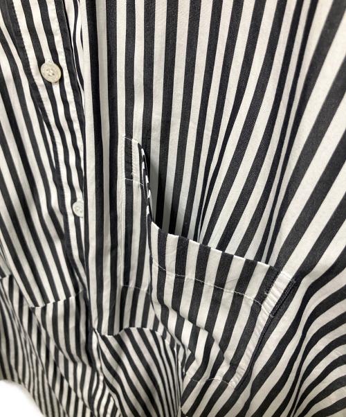 BALENCIAGA（バレンシアガ）BALENCIAGA (バレンシアガ) 24SS Swing Striped Cotton Shir ブラック×ホワイト サイズ:36の古着・服飾アイテム