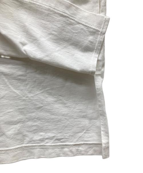 the weekend hotel（ザウィークエンドホテル）THE WEEKEND HOTEL (ザウィークエンドホテル) T-shirt One-piece ホワイト サイズ:FREEの古着・服飾アイテム