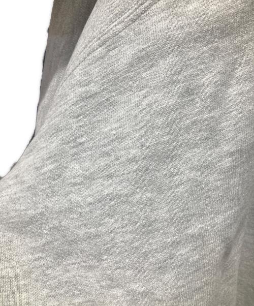 Champion（チャンピオン）Champion (チャンピオン) 両面プリント リバースウィーブスウェットパーカー グレー サイズ:Ｌの古着・服飾アイテム