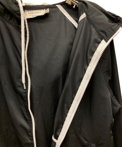 maison kitsune（メゾンキツネ）MAISON KITSUNE (メゾンキツネ) ナイロンパーカー ブラック サイズ:Sの古着・服飾アイテム