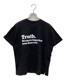 sacai（サカイ）の古着「NEW YORK TIMES Truth TEE」｜ブラック
