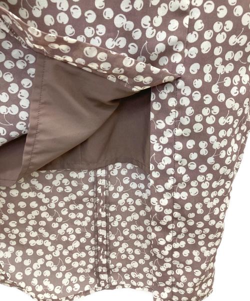HER LIP TO（ハーリップトゥ）HER LIP TO (ハーリップトゥ) Cherry Pattern Cache-Coeur One-Piece ブラウン サイズ:Sの古着・服飾アイテム