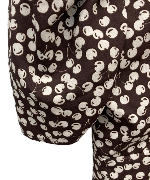 HER LIP TO（ハーリップトゥ）HER LIP TO (ハーリップトゥ) Cherry Pattern Cache-Coeur One-Piece ダークブラウン サイズ:Sの古着・服飾アイテム