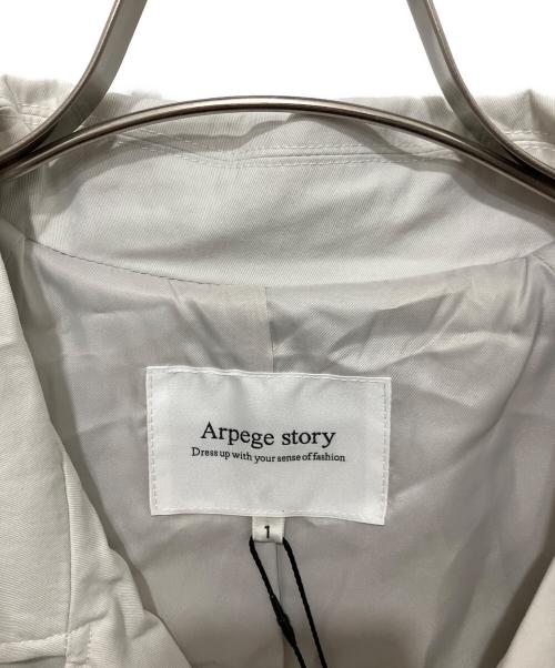 ARPEGE STORY（アルページュストーリー）ARPEGE STORY (アルページュストーリー) ベルト付きトレンチコート ライトグレー サイズ:SIZE 1 未使用品の古着・服飾アイテム
