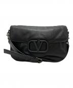 VALENTINO GARAVANIヴァレンティノ・ガラヴァーニ）の古着「Vlogo Signature Shoulder Bag/Vロゴ シグネチャー ショルダーバッグ」｜ブラック
