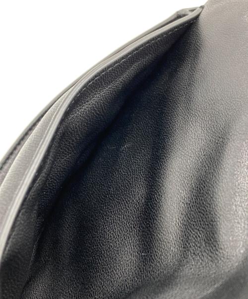 VALENTINO GARAVANI（ヴァレンティノ・ガラヴァーニ）VALENTINO GARAVANI (ヴァレンティノ・ガラヴァーニ) Vlogo Signature Shoulder Bag/Vロゴ シグネチャー ショルダーバッグ ブラックの古着・服飾アイテム